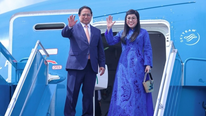 PM Chinh departs Hanoi for expanded BRICS Summit and bilateral meetings in Brazil